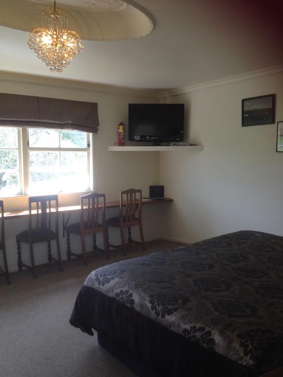 Woodlyn Park Motel Waitomo Caves Buitenkant foto